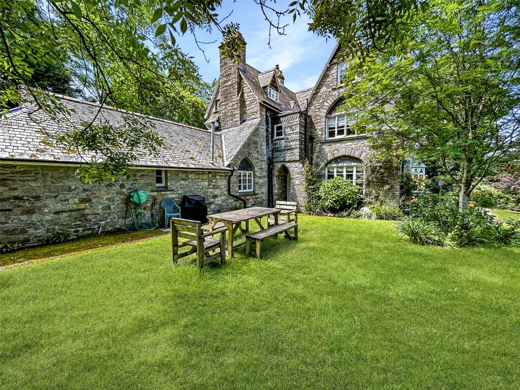 Property photo 1 of 44 Picture No. 49