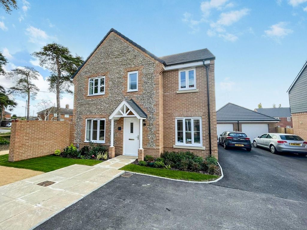 Property photo 1 of 22 Tlc_c561d60E-d628-4Fe4-A80F-Bb4249c824c9_8Bbaf19.J