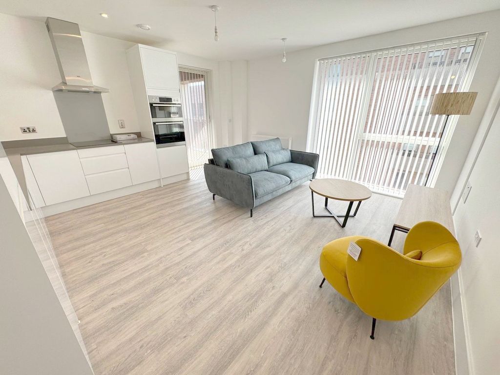 Property photo 1 of 10 Picture No. 14