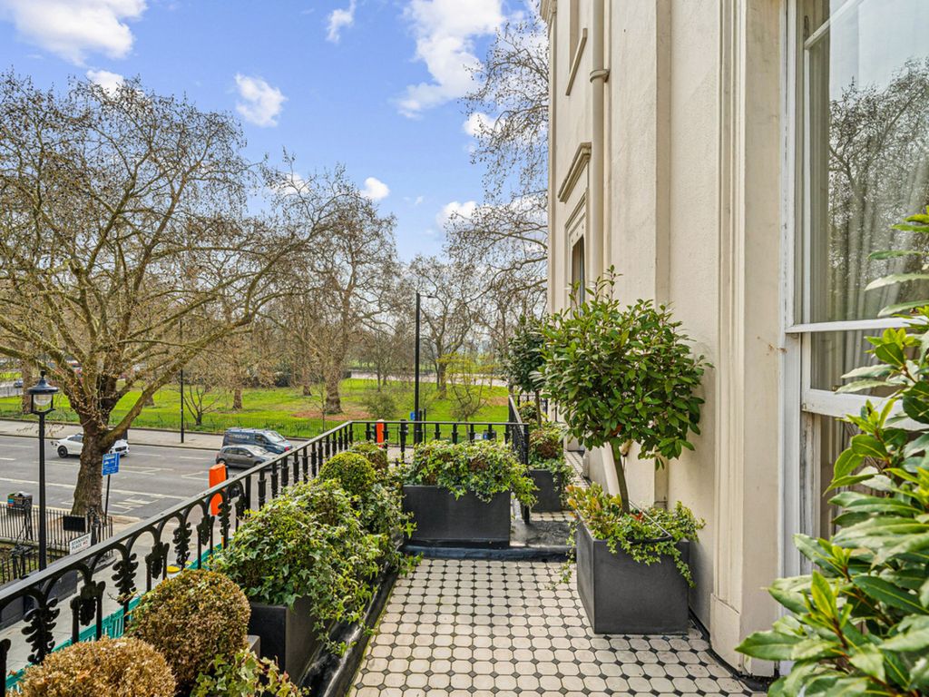 Additional image 9 of 10 bed villa to rentHyde Park Place, London W2