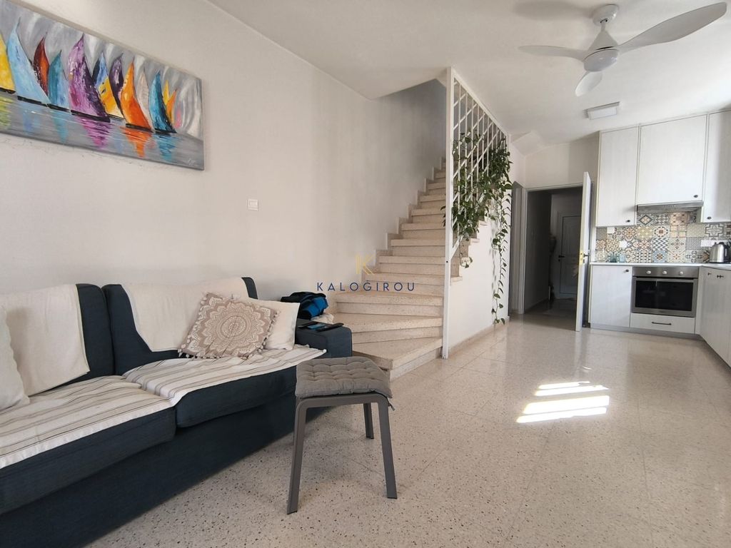 Property photo 2 of 29