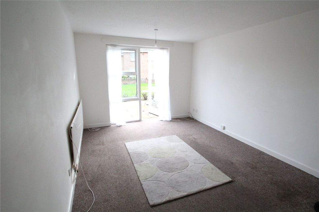 Property photo 3 of 6 Picture No. 08