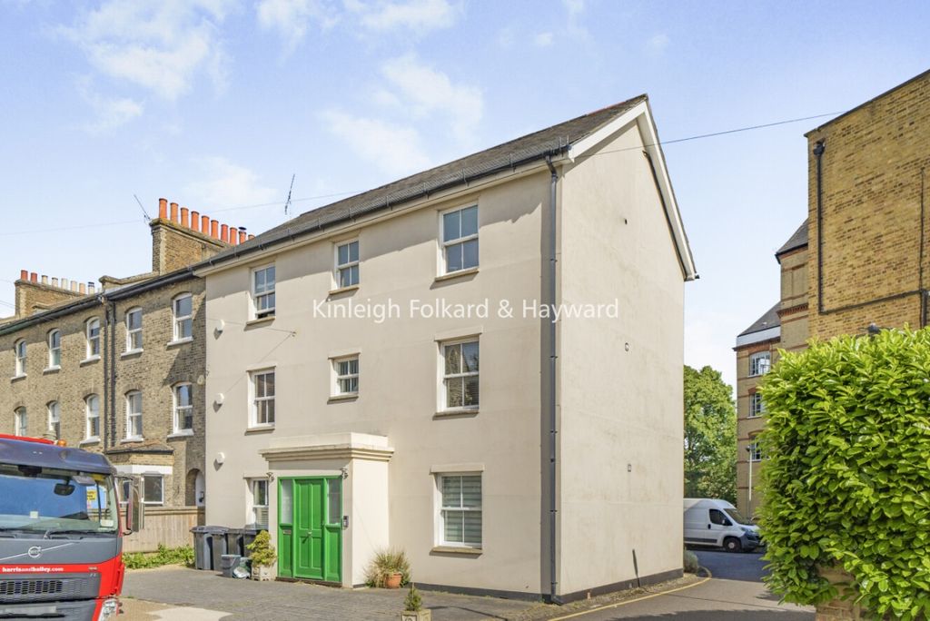 Property photo 3 of 6 99Fccf1E-7299-4E0B-B