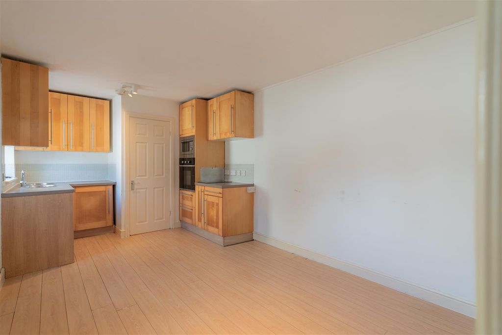 Property photo 2 of 8 Dsc09141.Jpg