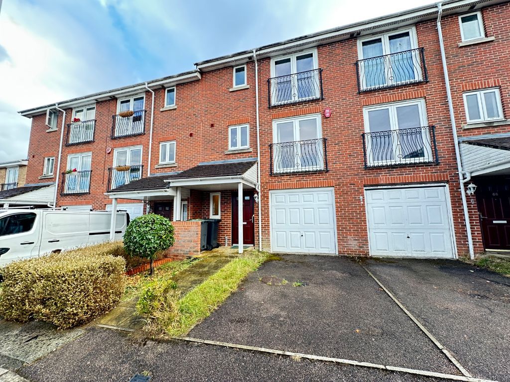Property photo 1 of 17 4500820