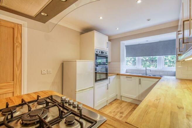 Property photo 3 of 20 Image