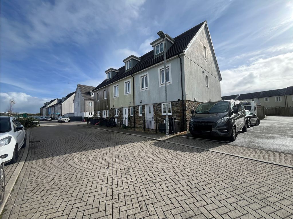 Property photo 2 of 29 Front