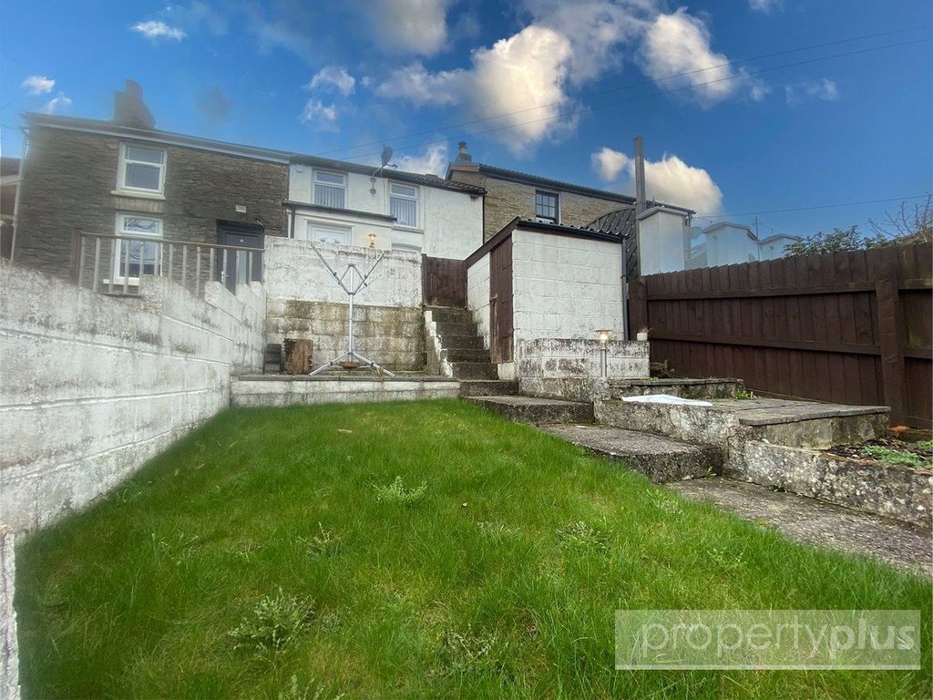 Property photo 2 of 12 Picture No. 12