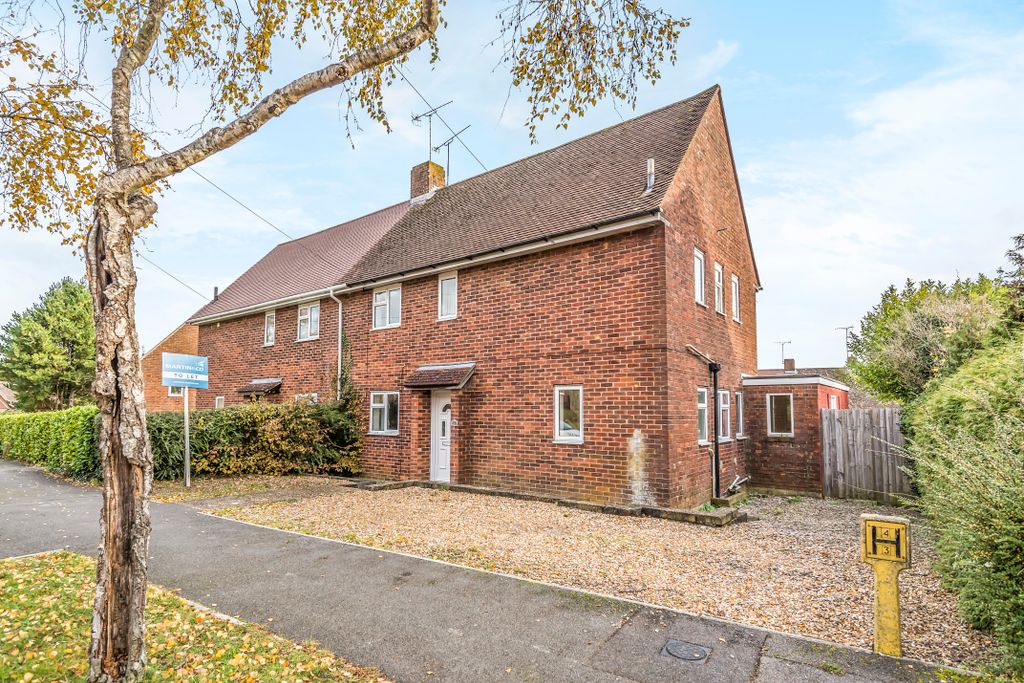 Property photo 1 of 11 555783 (17)
