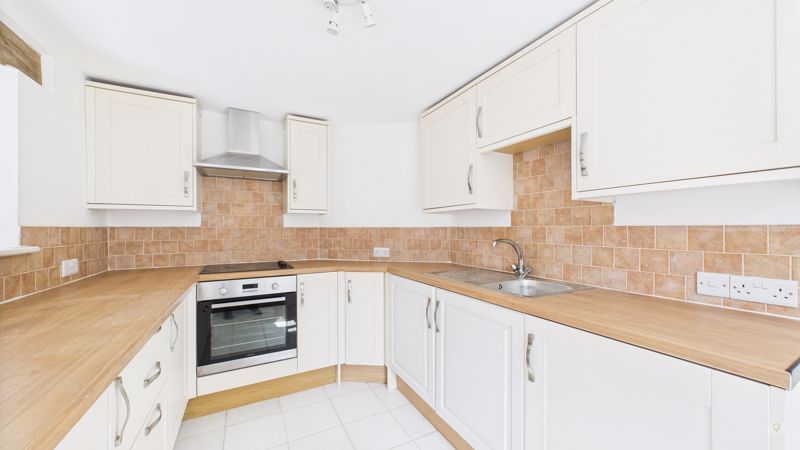 Property photo 2 of 10 Photo 8