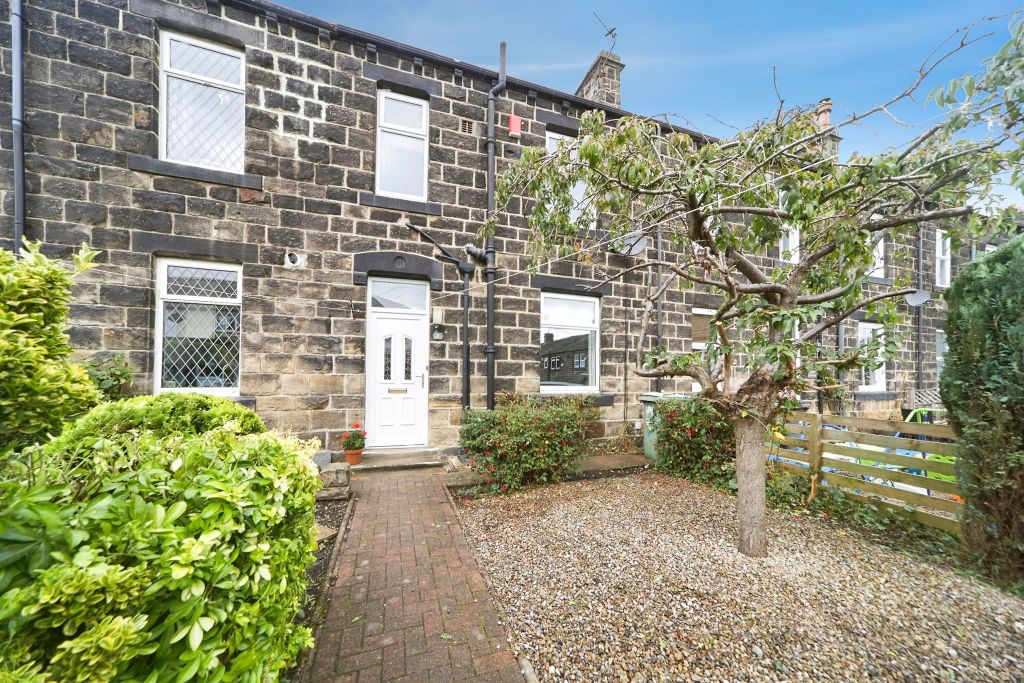 Property photo 1 of 8