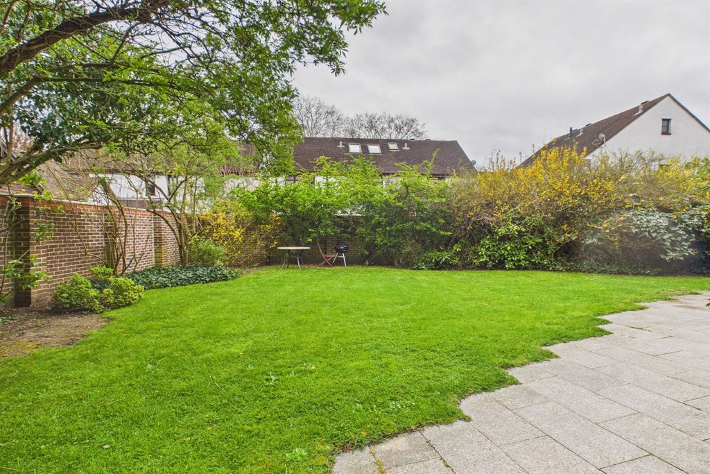 Property photo 2 of 13 External