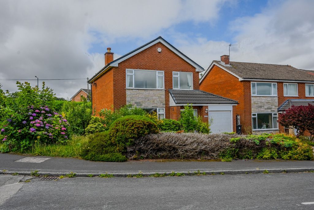Property photo 2 of 20 5005822