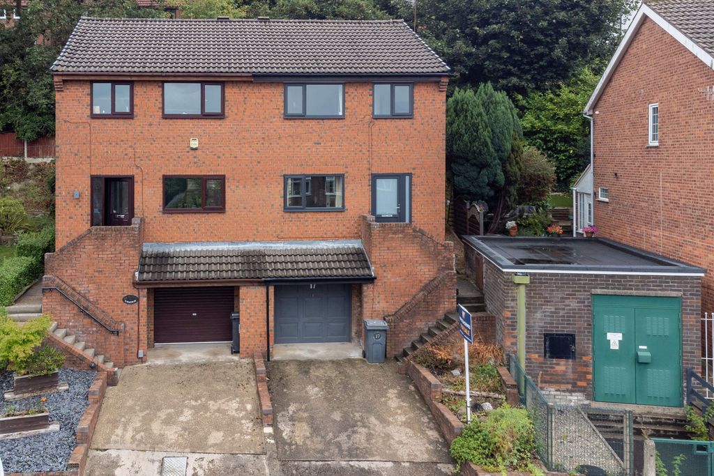 Property photo 1 of 29