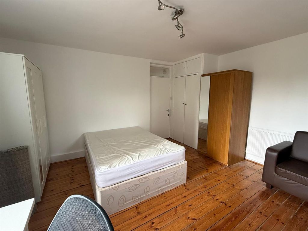 Property photo 3 of 8 9A64508c-7730-4945-A3F6-6452c1553A01.Jpg