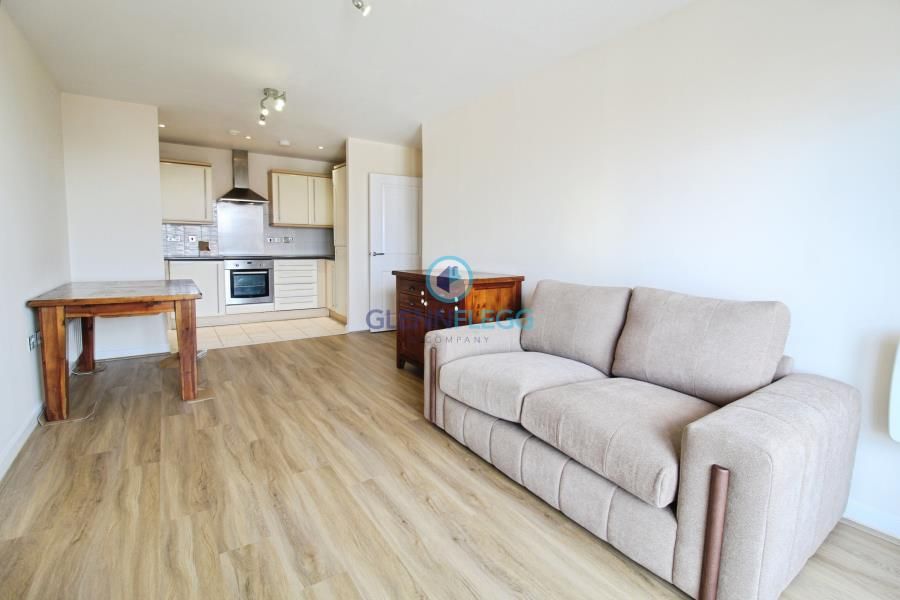 Property photo 2 of 12