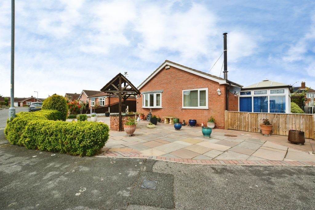 Property photo 1 of 21