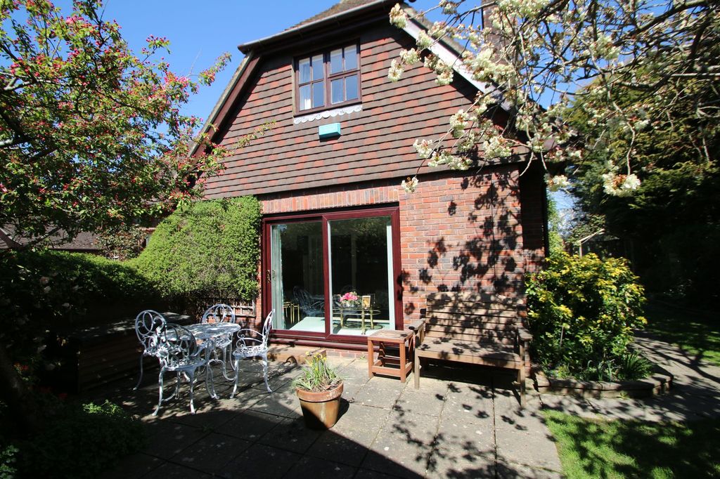 Property photo 2 of 15