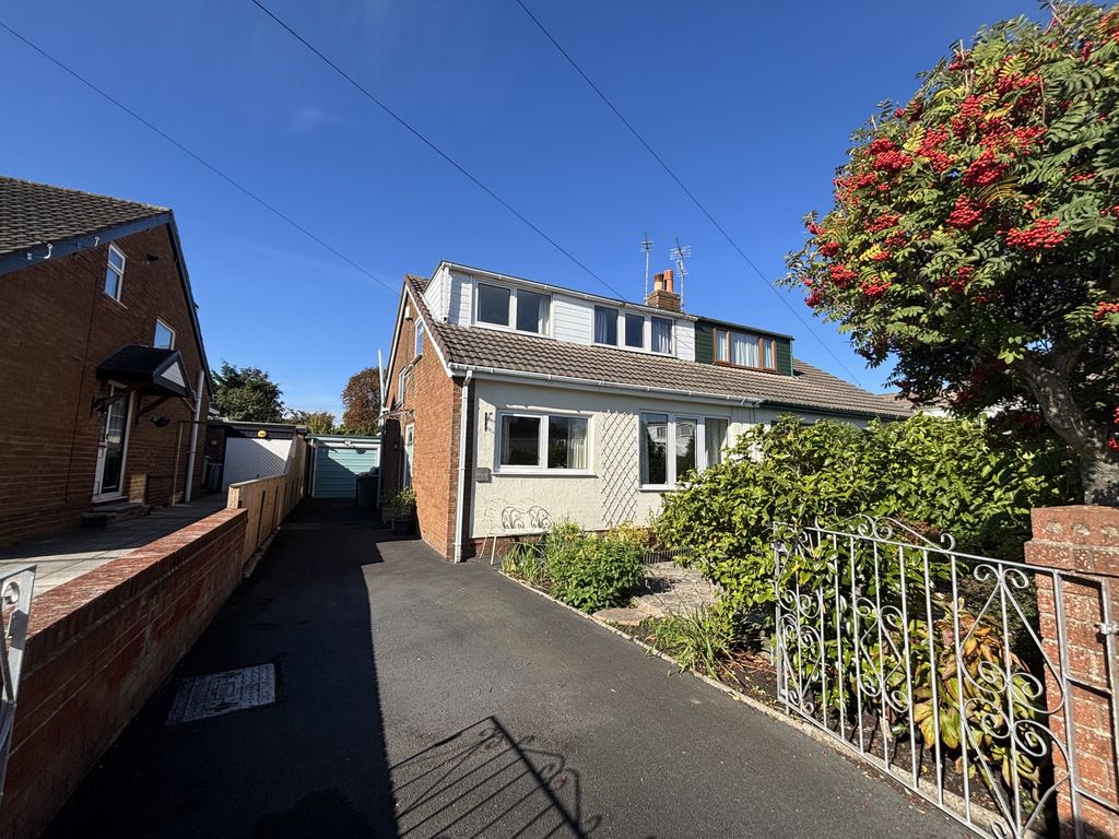 Property photo 1 of 24