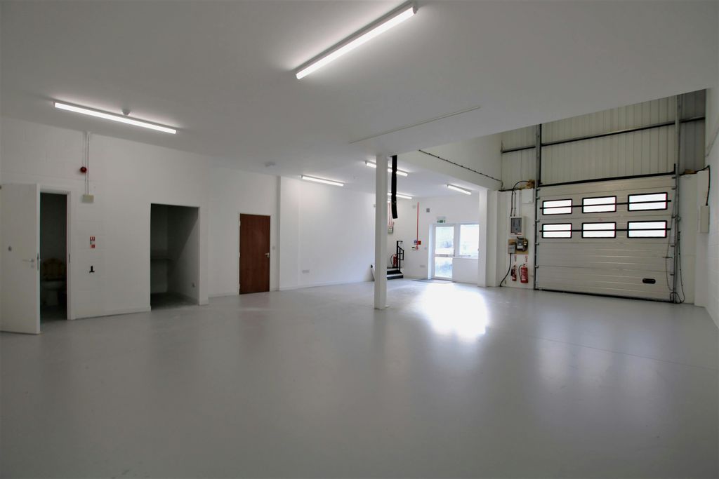 Property photo 3 of 6 Img_0141.Jpg