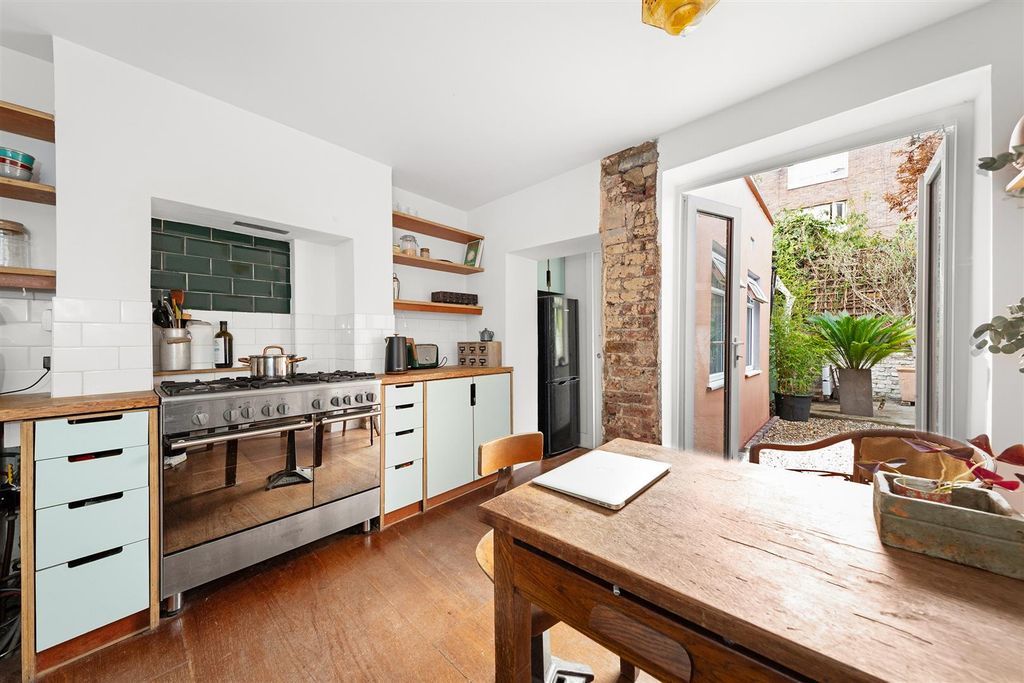 Property photo 2 of 13 Img_3267-1.Jpg