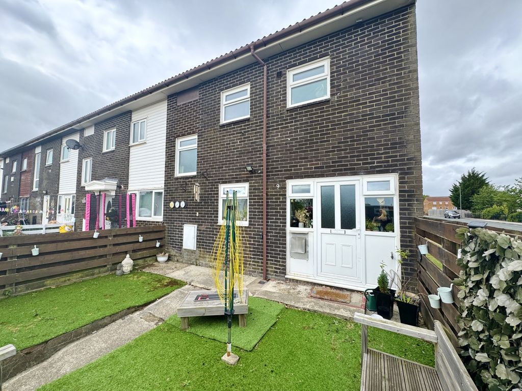 Property photo 1 of 18 Img_4397