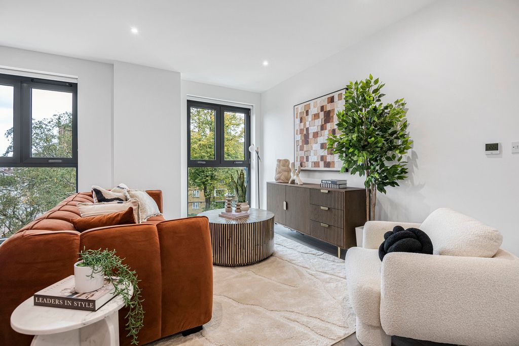 Property photo 2 of 20