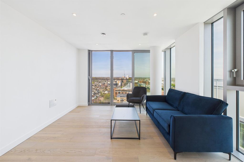 Property photo 2 of 14 4.Jpg