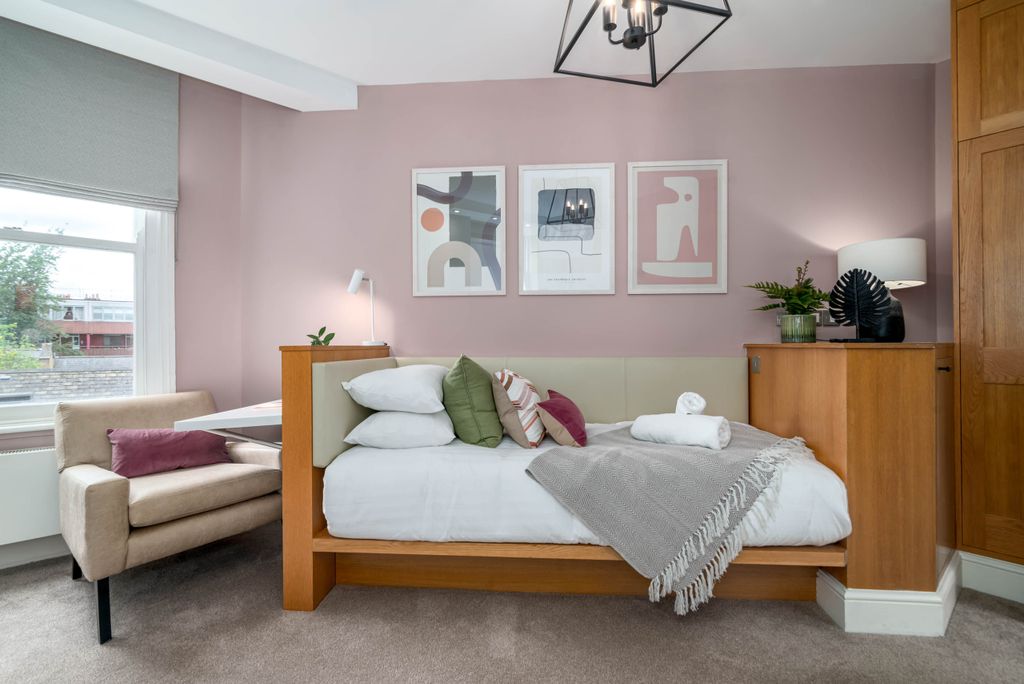 Property photo 1 of 18 5Ds Flat 9 v6.Jpg