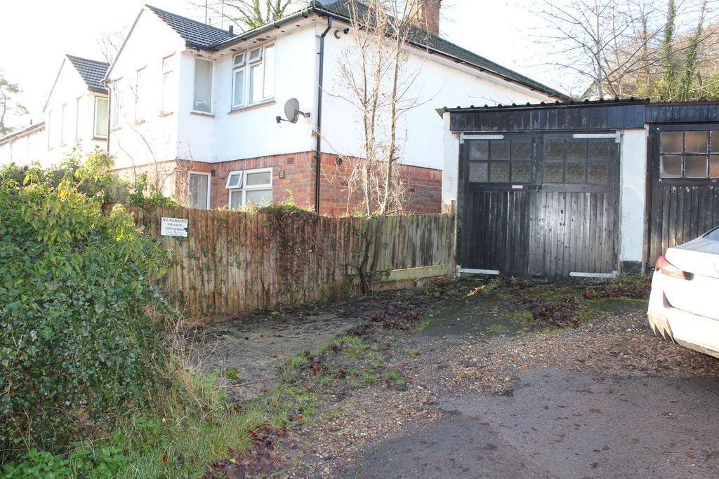 Property photo 1 of 1