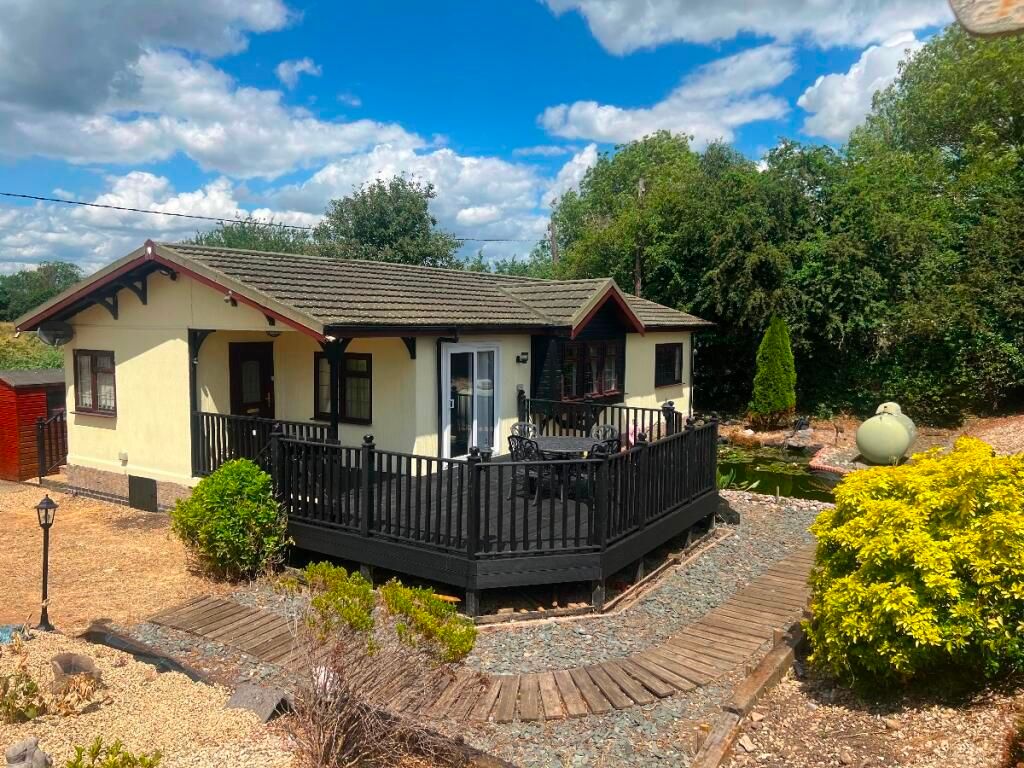 Property photo 2 of 9