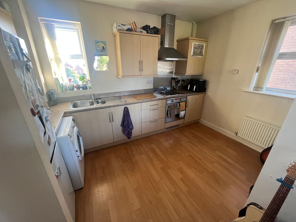 Property photo 3 of 7