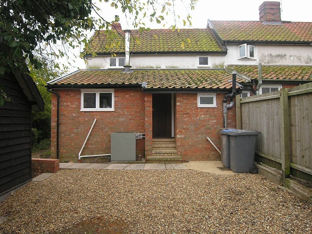 Property photo 2 of 14 Photograph 2