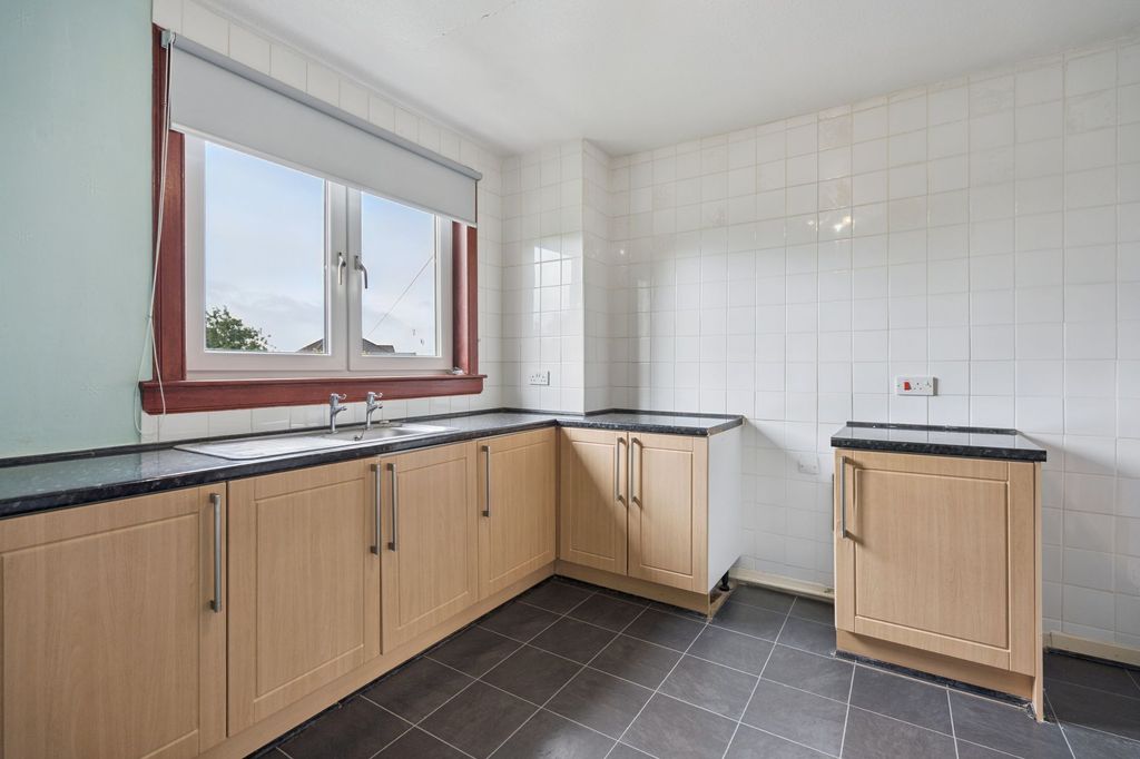 Additional image 6 of 3 bed flat for saleBurnside Road, Menstrie FK11