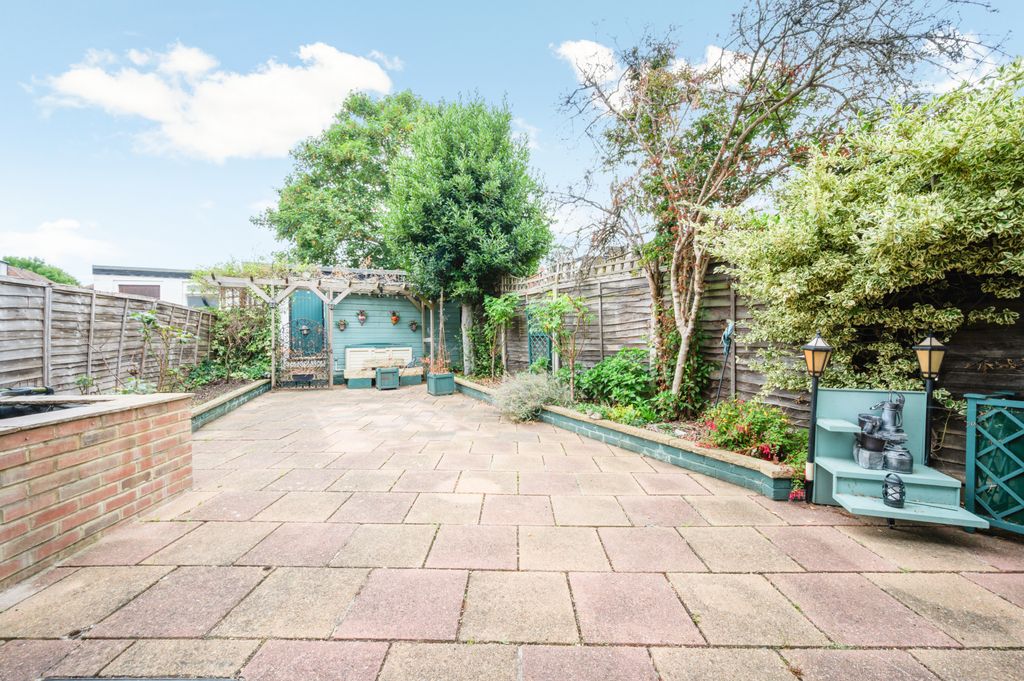 Property photo 3 of 20 Picture No. 16