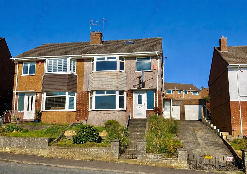 Property photo 1 of 19 Photo 1