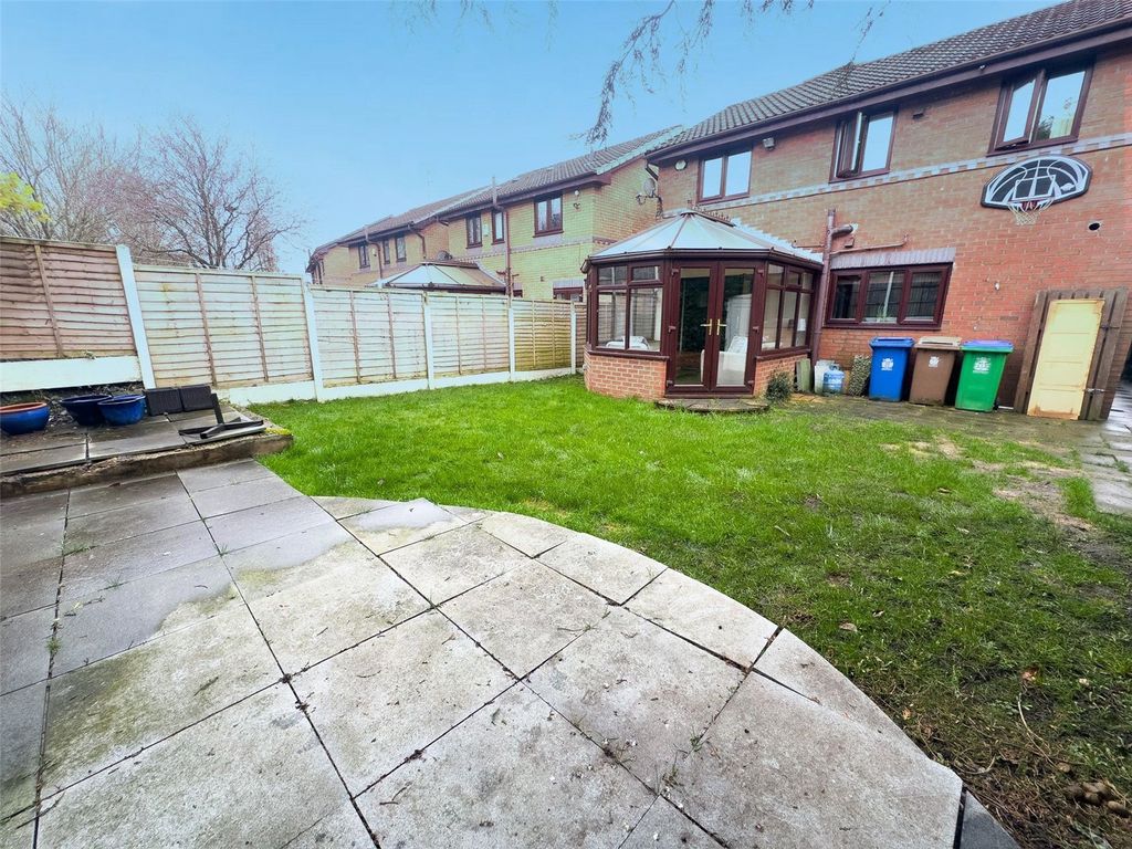 Property photo 2 of 24 Picture No. 32