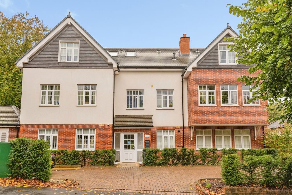 Property photo 1 of 13 External
