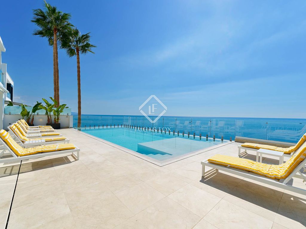 Property photo 3 of 65