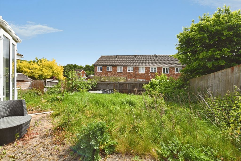 Property photo 3 of 7 Pbox-Img.Jpg
