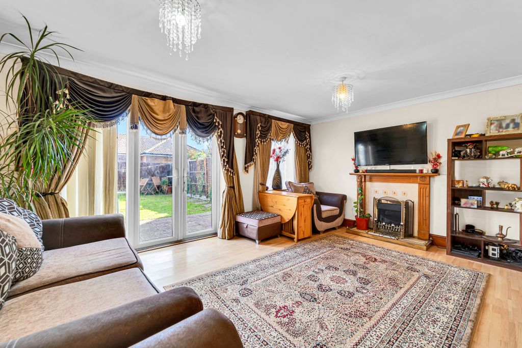 Property photo 2 of 10 Dsc06448