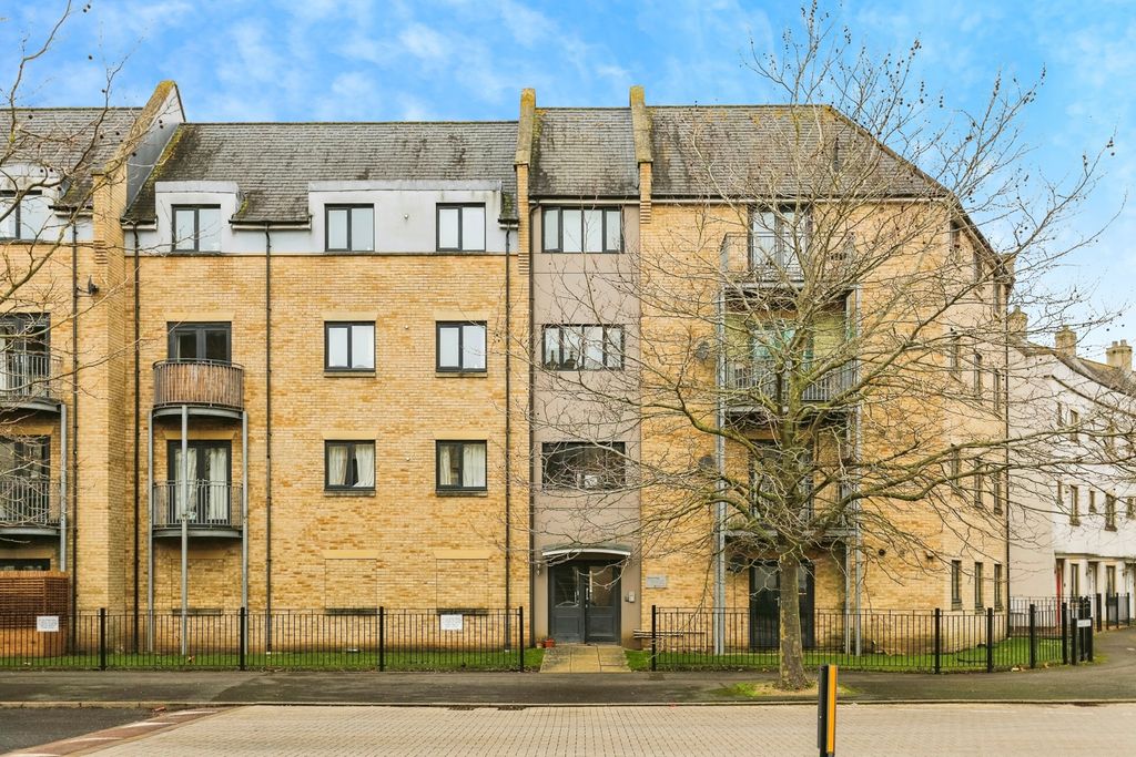 Property photo 3 of 12 Pbox-Img.Jpg