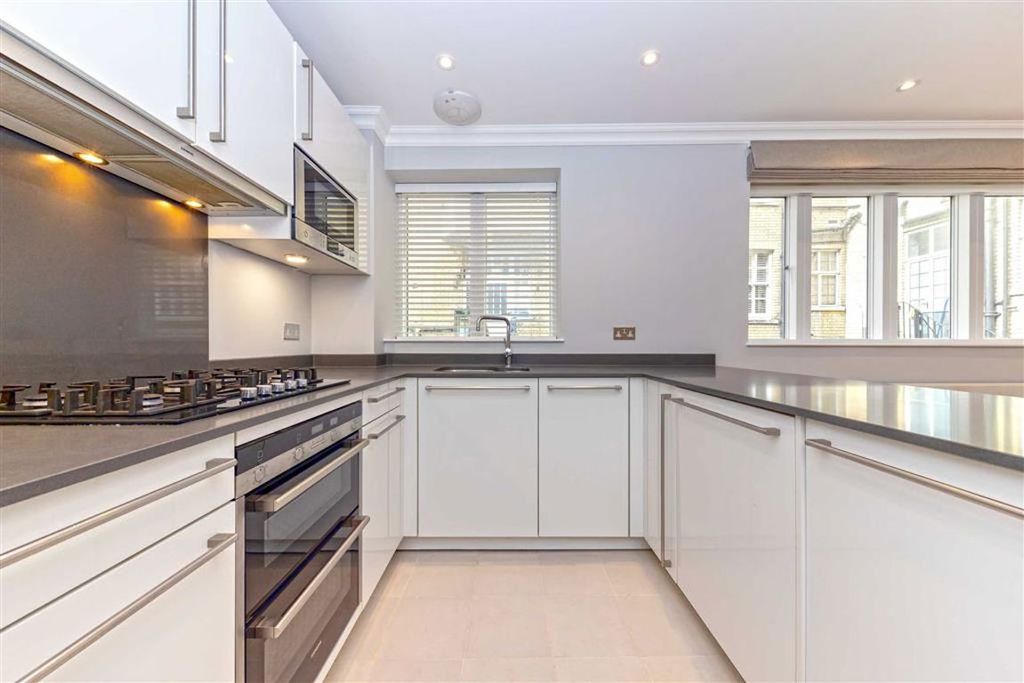 Property photo 3 of 5