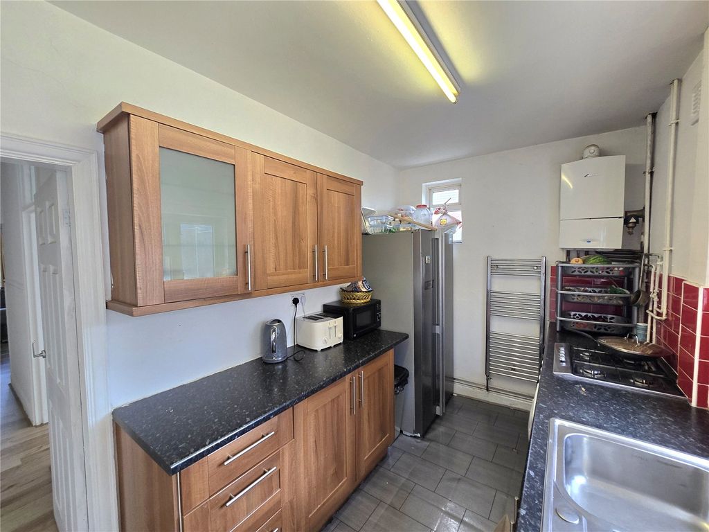 Property photo 3 of 11 Picture No. 08