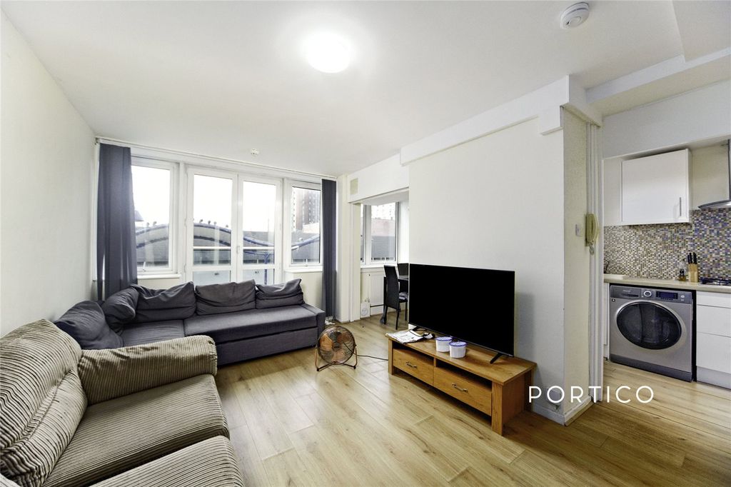 Property photo 1 of 10 Picture No. 08