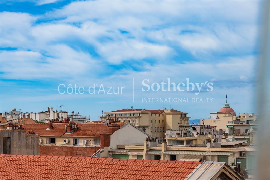 Property photo 1 of 16 Nice Golden Square, Renovated Top-Floor Apartment With Terrace