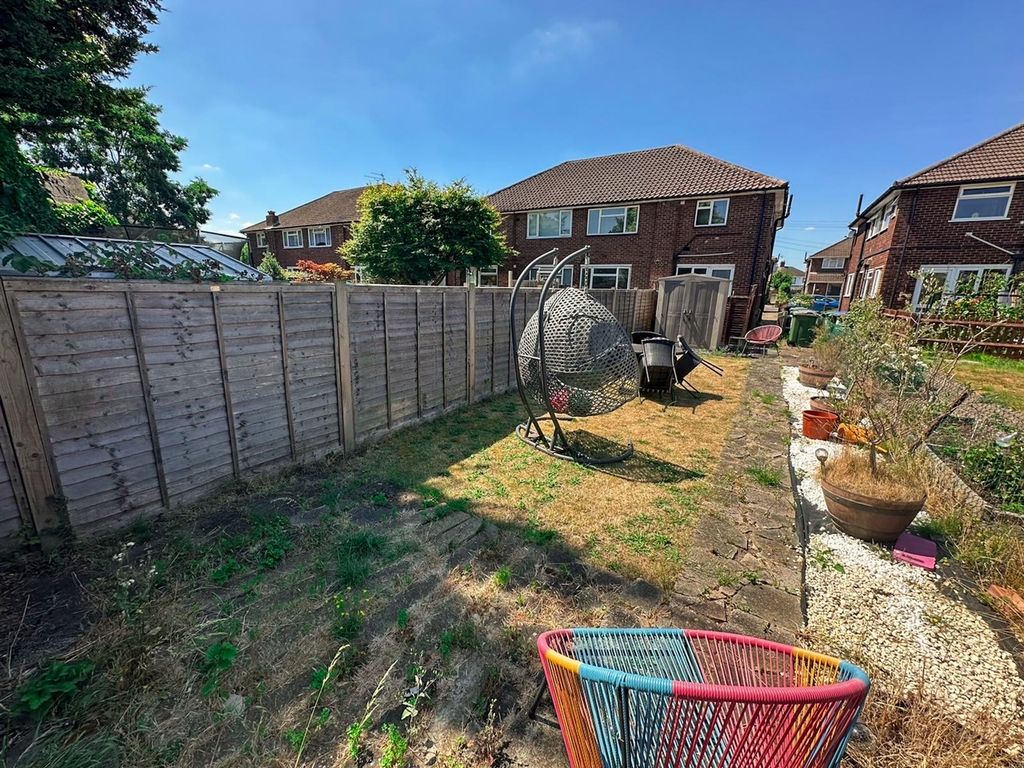 Property photo 2 of 22