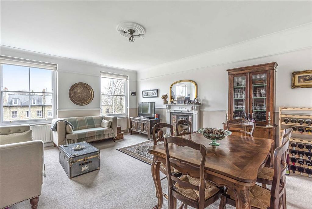 Property photo 2 of 7