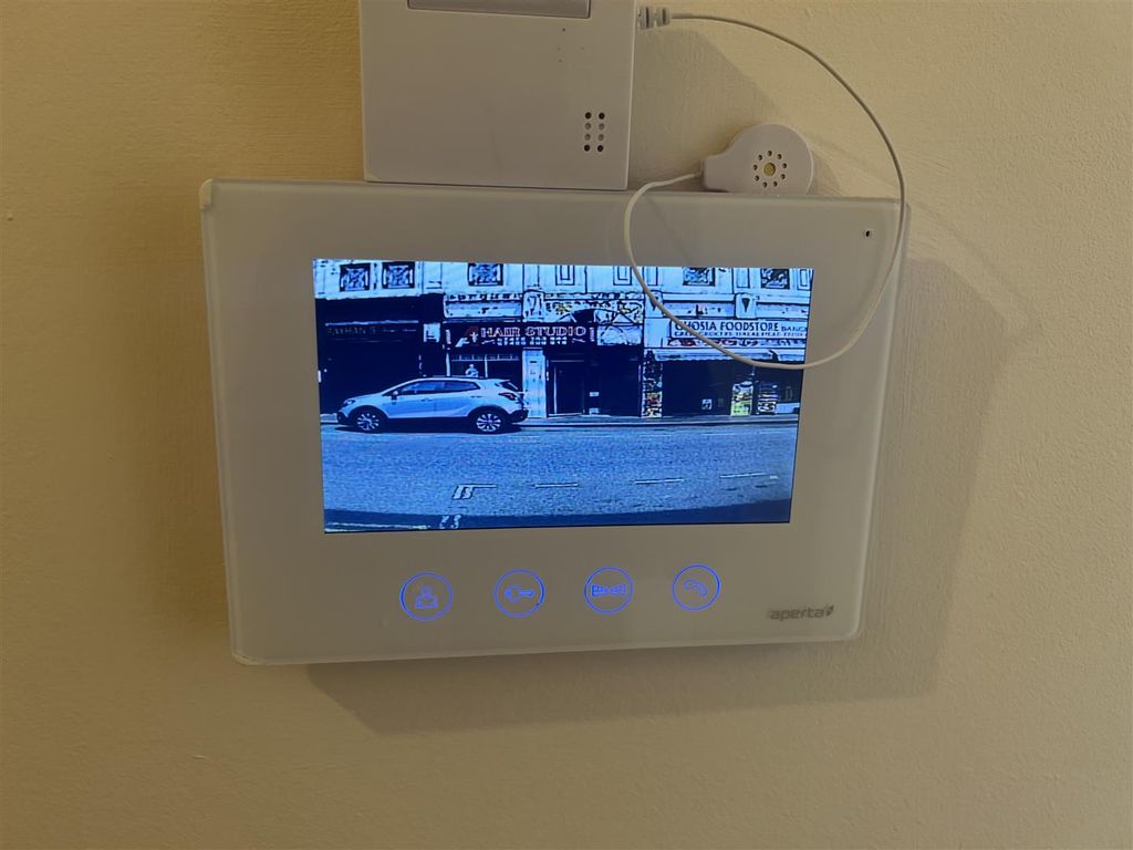 Property photo 3 of 19 Image00002.Jpeg