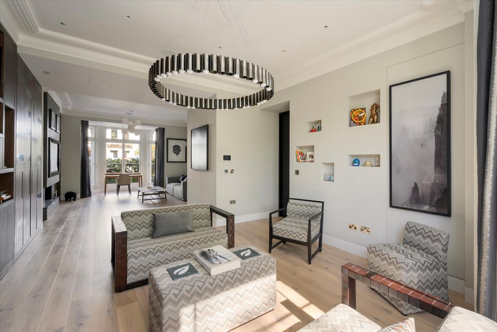 Elgin Crescent, London W11 photo 5